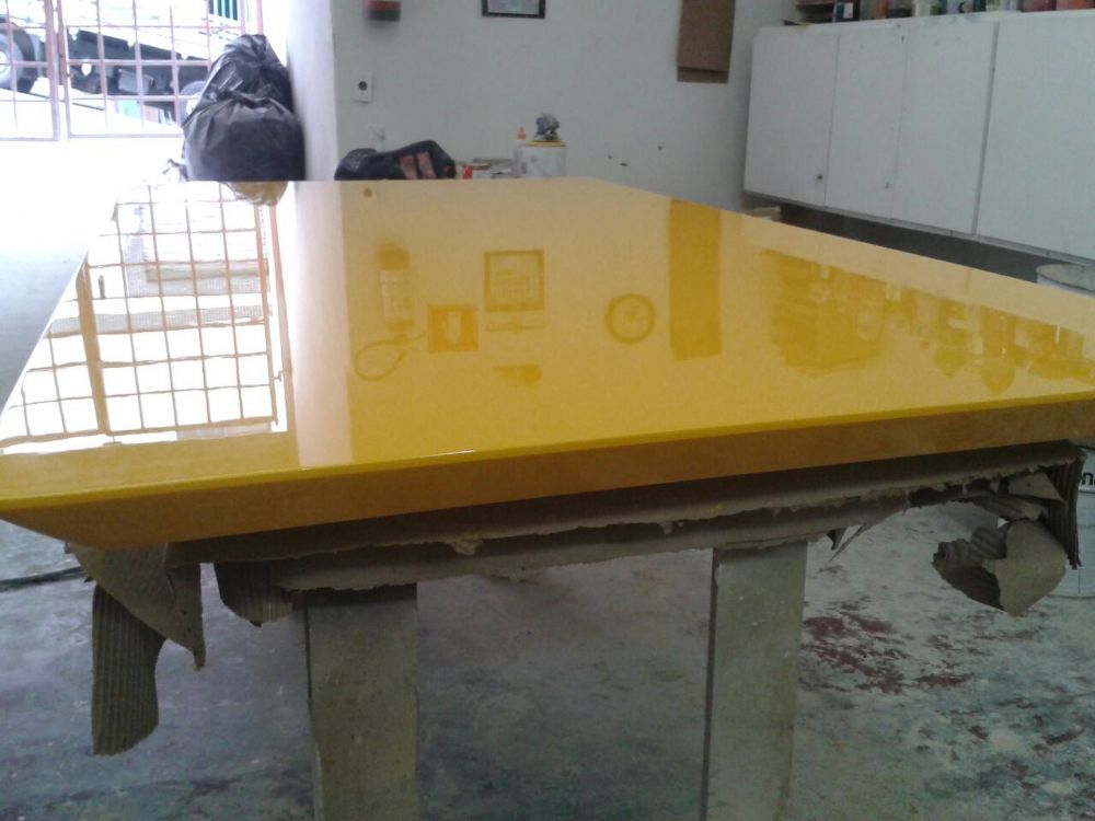 Mesa Laca Alto Brilho