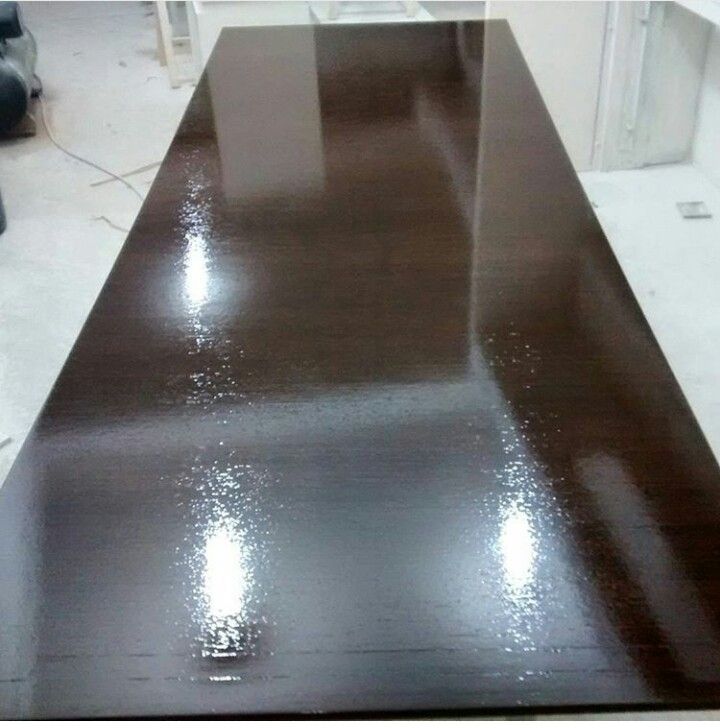 Lustração PU em Móveis